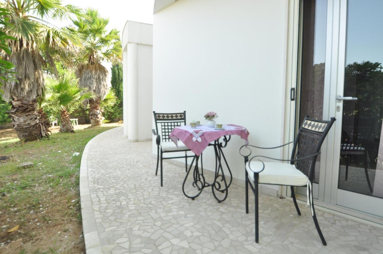Boat Dreams , Garden Relax Apartment Matino Luaran gambar