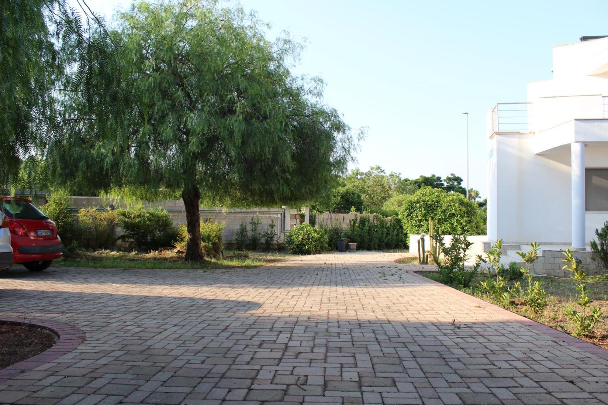 Boat Dreams , Garden Relax Apartment Matino Luaran gambar