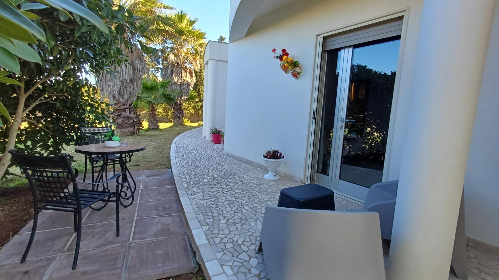 Boat Dreams , Garden Relax Apartment Matino Luaran gambar